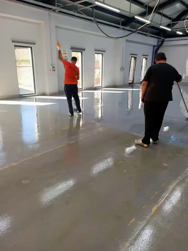 Özyıl Boya Profesyonel Epoksi Zemin Uygulaması 111