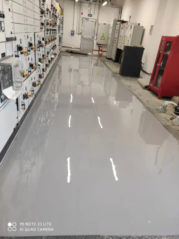 Özyıl Boya Profesyonel Epoksi Zemin Uygulaması 146