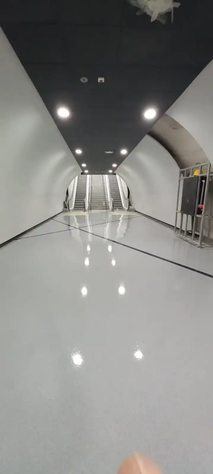 Özyıl Boya Profesyonel Epoksi Zemin Uygulaması 40