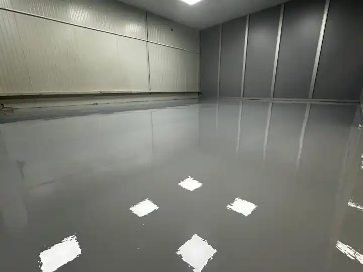 Özyıl Boya Profesyonel Epoksi Zemin Uygulaması 43